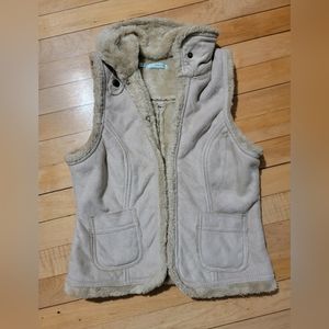 Maurice's Faux Suede and Faux Fur Vest Size Small